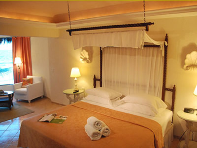 Hotel Playa Media Luna, Hoteles Pequeños en Isla Mujeres